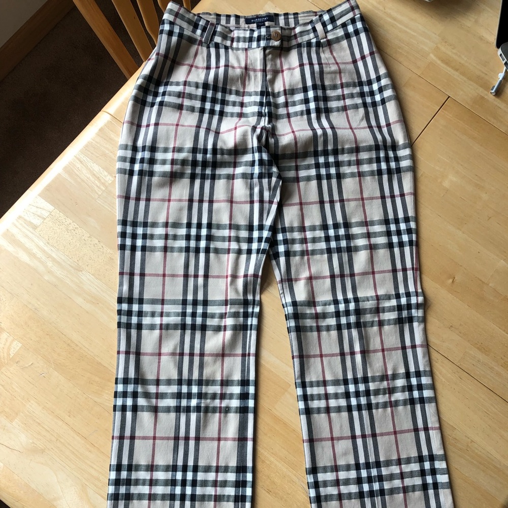Burberry trouser for women